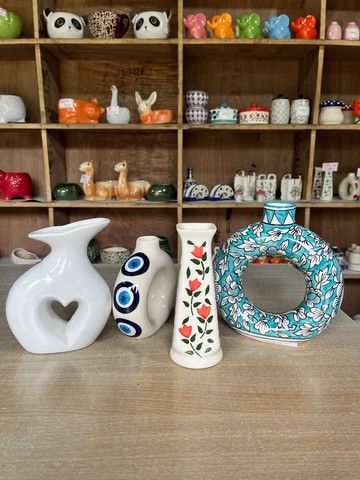 Ceramic Vase (सेरामिक फूलदान) — decor for sale at Janki Vatika plant nursery, Talawali Chanda, Indore — Showpieces